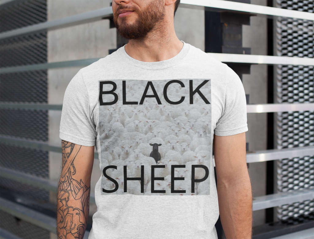 Black Sheep - T Shirt